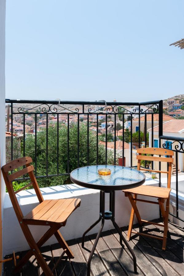 Kiki&Nina Apartment Chalki Town Ngoại thất bức ảnh